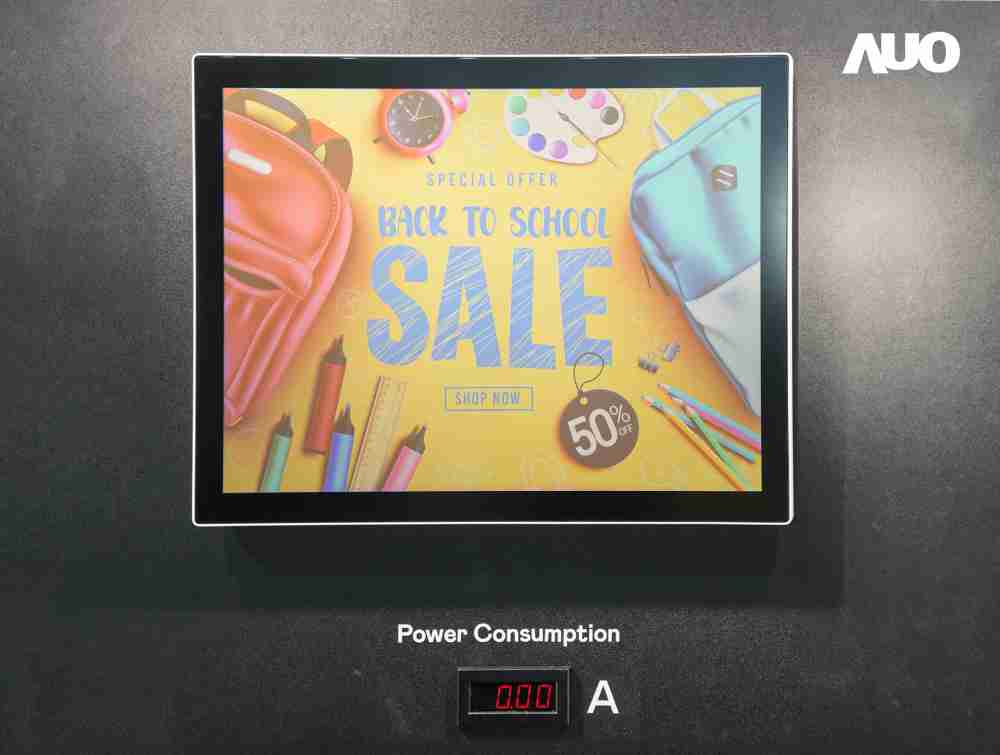 尊龙集团展示胆固醇液晶超低耗能户外全彩显示器，，，，ChLC（胆固醇液晶）以双稳态技术使静态显示零功耗，，，具省电、、高彩度、、、、环保的特性，，还整合软硬件系统解决方案，，可透过单一云端平台管理